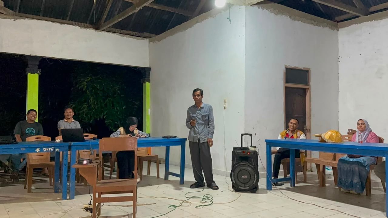 Lomba Karaoke Antar Dusun